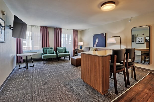 Images Staybridge Suites Albuquerque - Airport by IHG