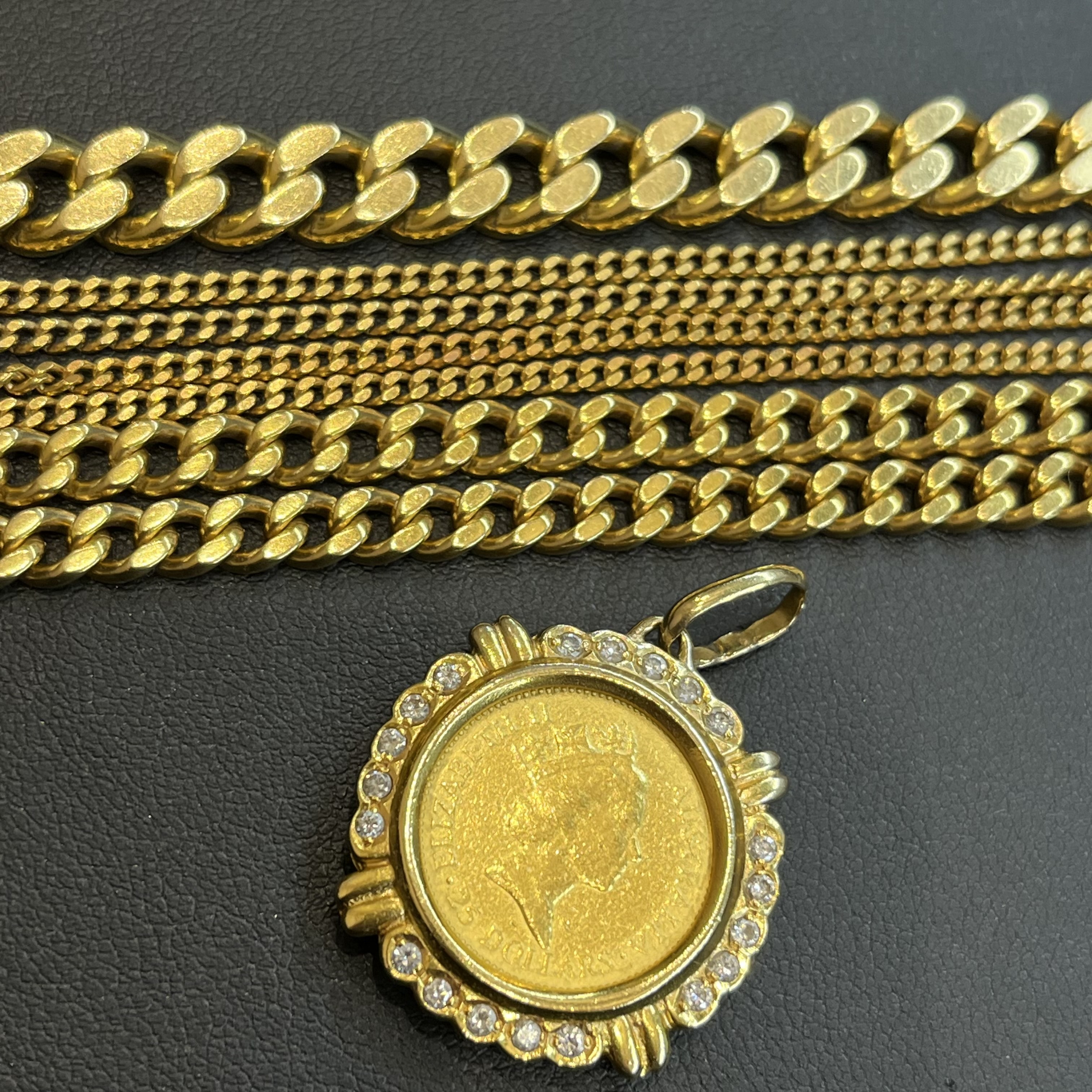 Images KOMEHYO（コメ兵）買取センター東岡崎