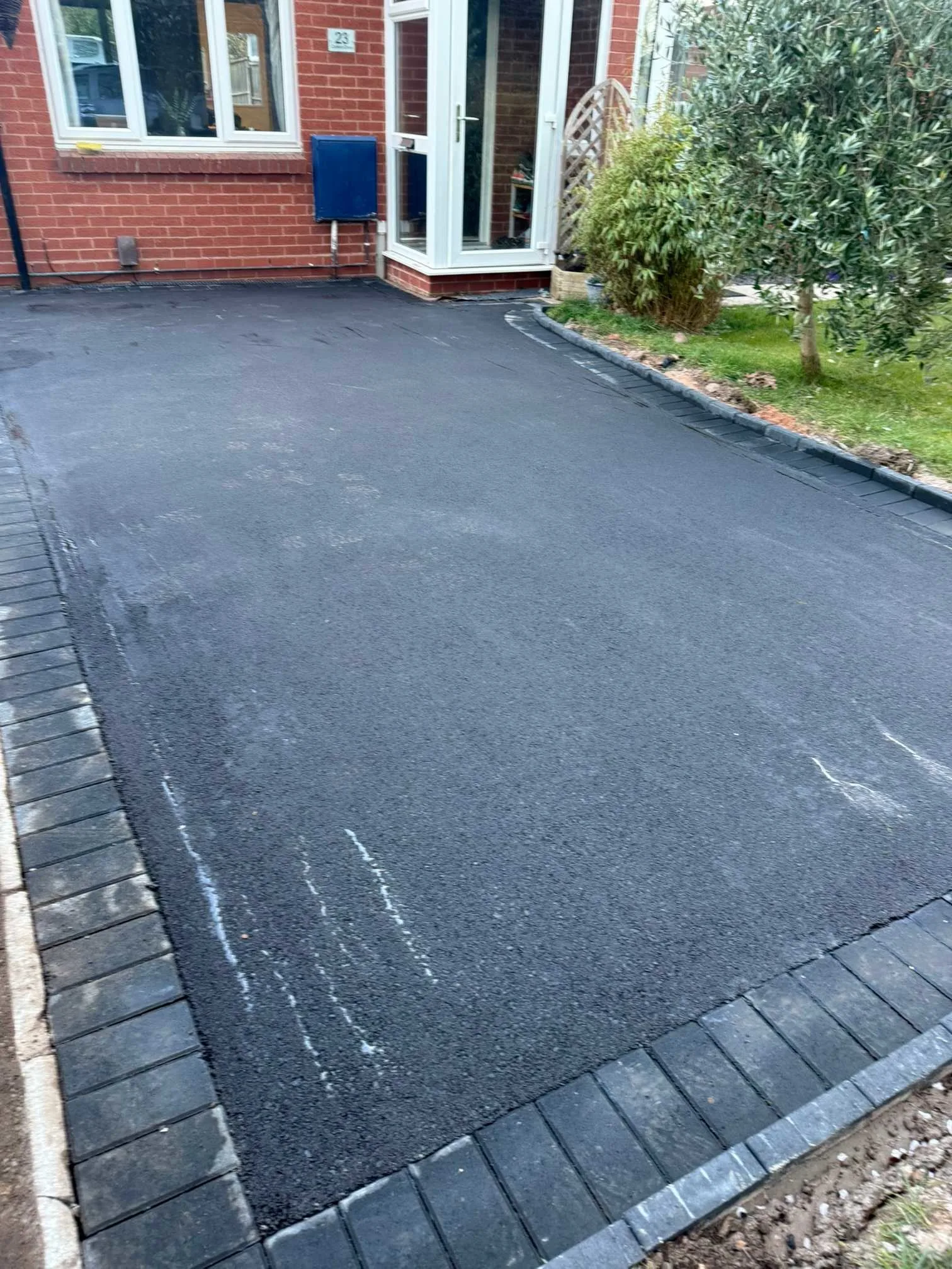 Images Dickens Heath Paving