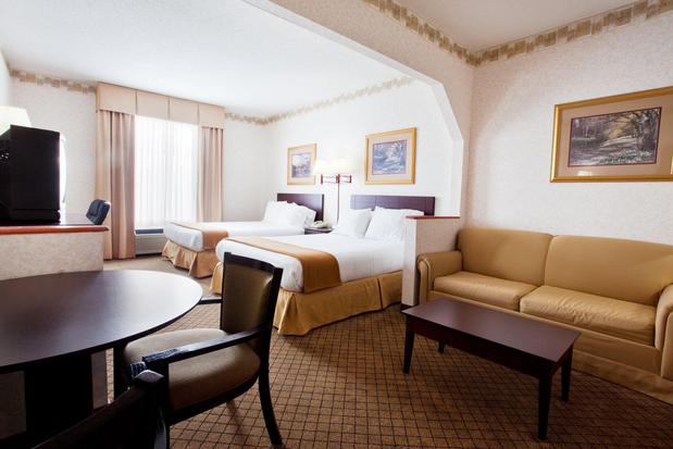 Images Holiday Inn Express & Suites Hiawassee, an IHG Hotel
