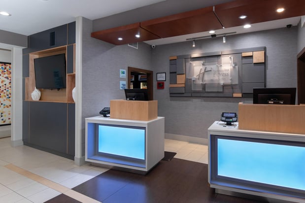 Images Holiday Inn Express & Suites Arlington (I-20-Parks Mall) by IHG