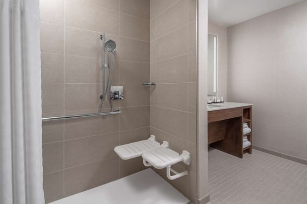 Images Embassy Suites by Hilton Charleston Harbor Mt. Pleasant