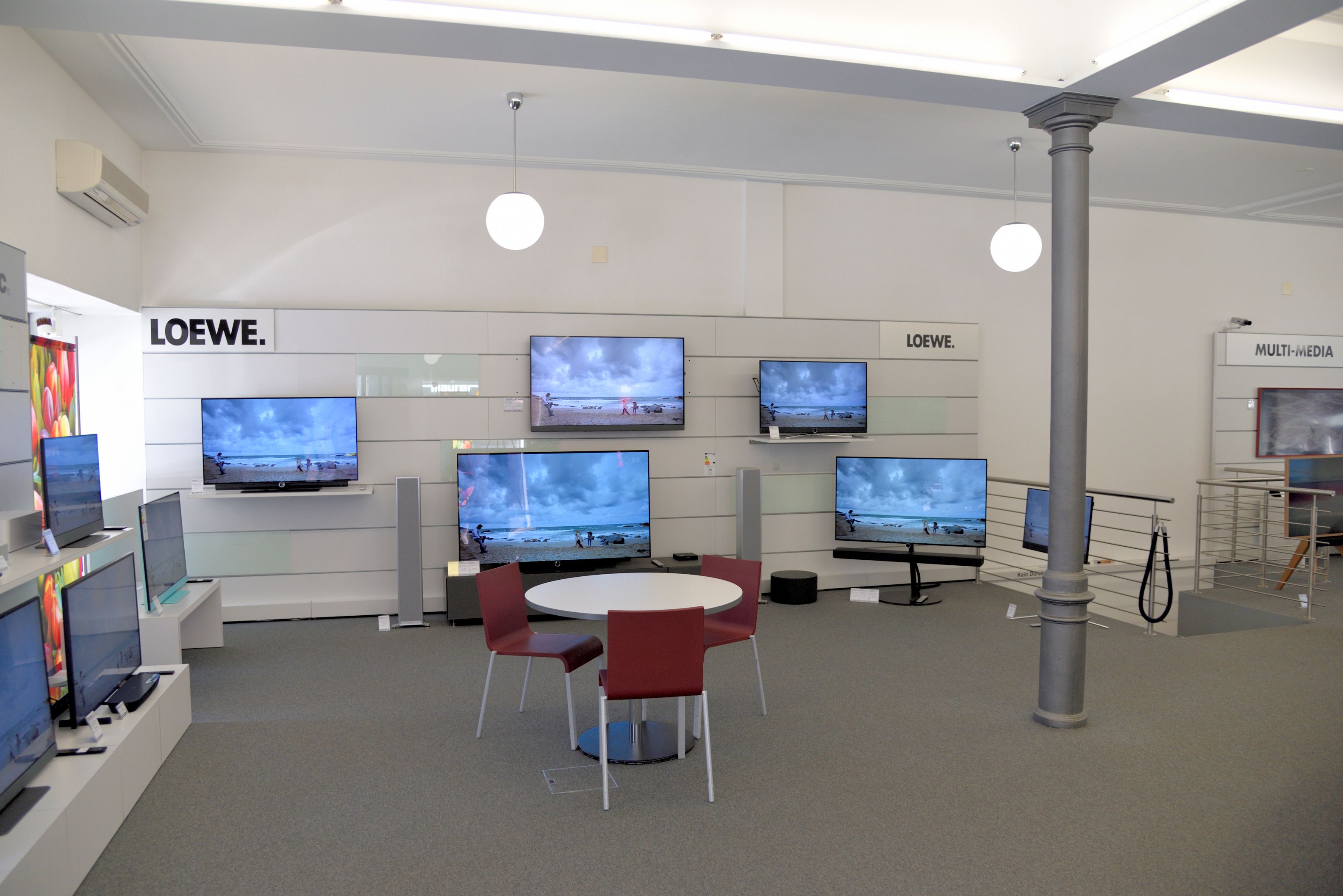 Bilder Maurer Radio Television AG