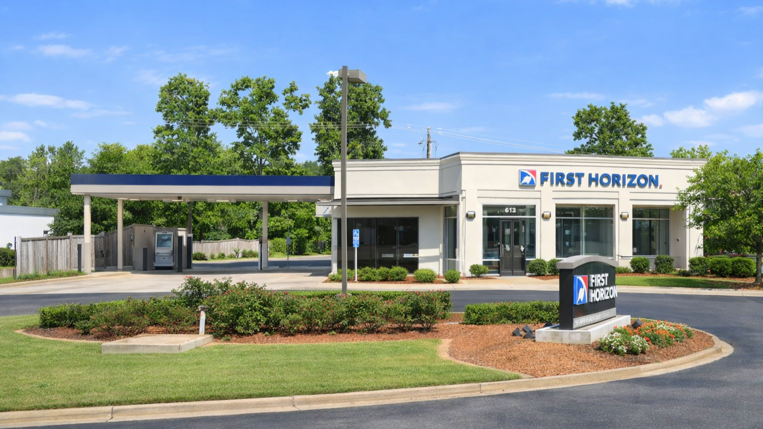 First Horizon Bank - Vestavia Hills