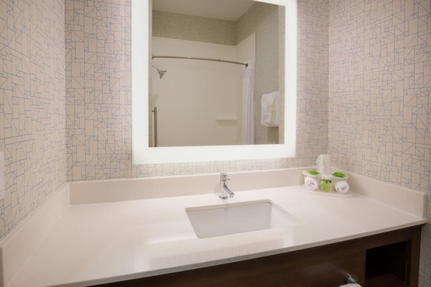 Images Holiday Inn Express & Suites Pahrump by IHG