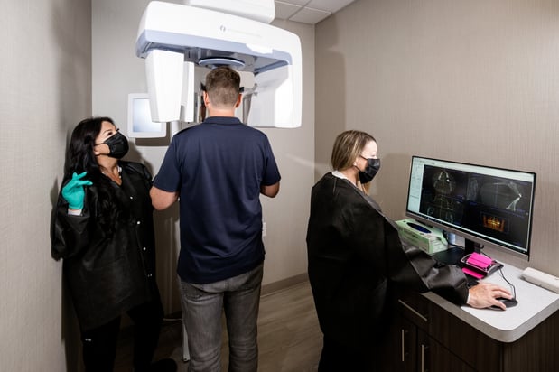Images Dental Implants and Periodontology of Massapequa