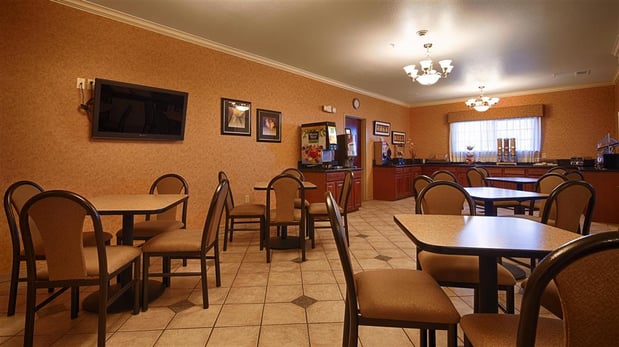 Images Best Western Henrietta Inn & Suites