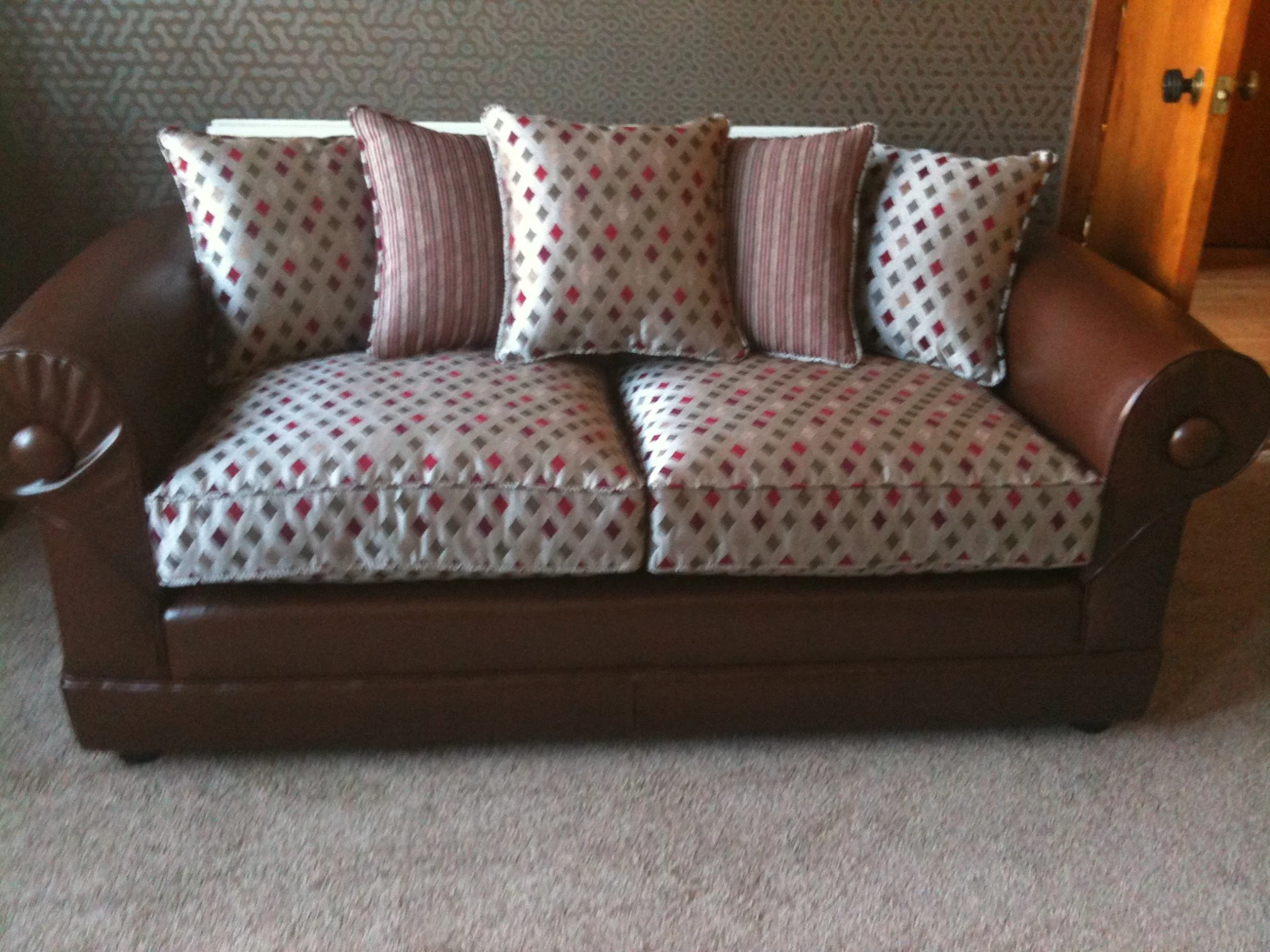 Images T.MC Upholstery