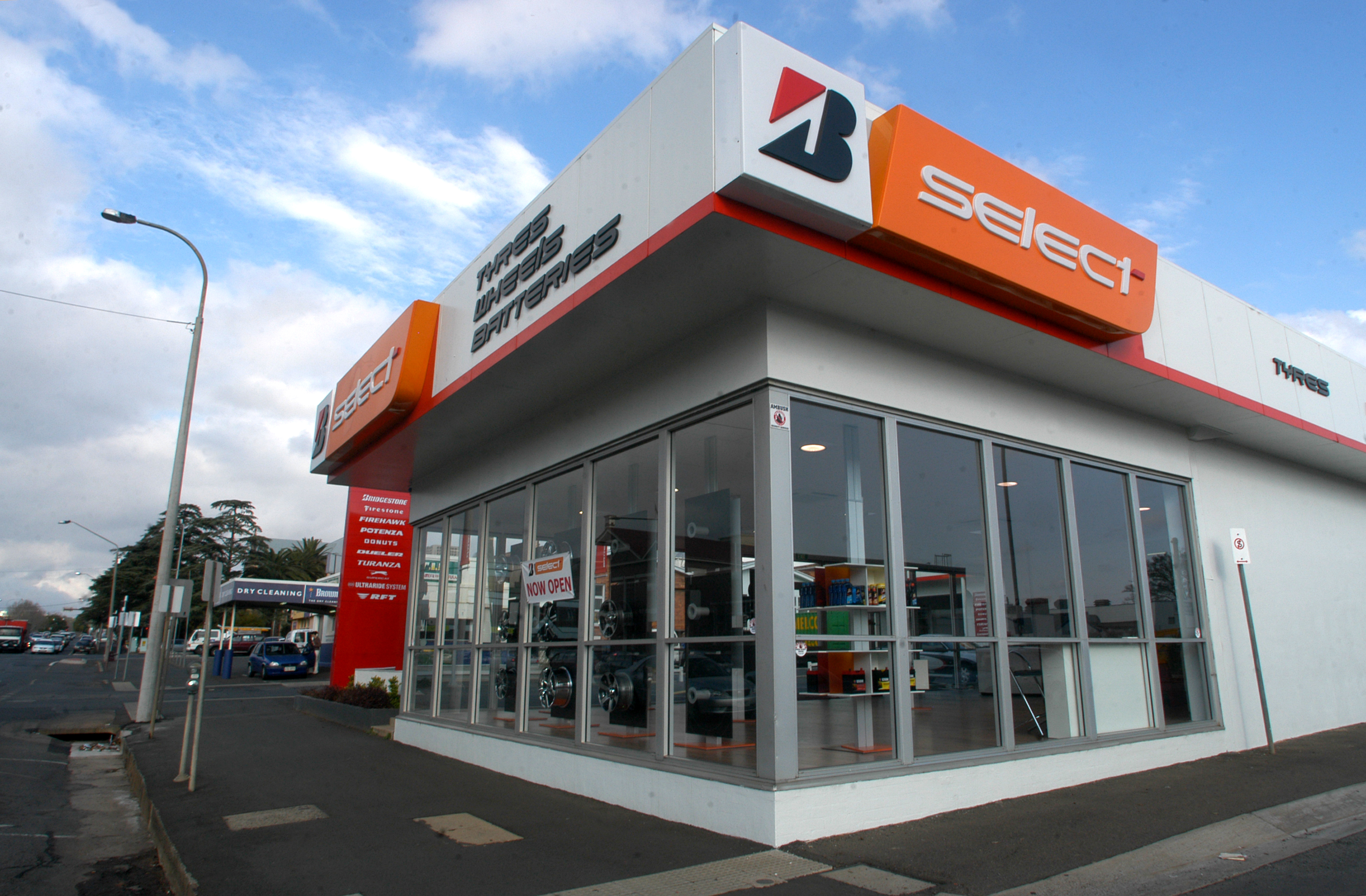 Images Bridgestone Select Tyre & Auto Toowoomba City
