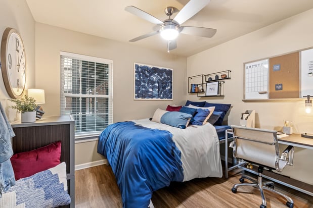 Images Royal Village