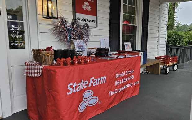 Images Daniel Crosby - State Farm Insurance Agent