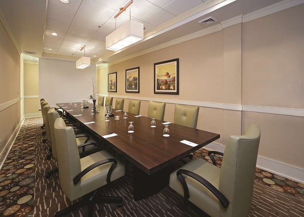 Images DoubleTree Suites by Hilton at The Battery Atlanta