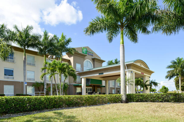 Images Holiday Inn Express & Suites Florida City-Gateway To Keys, an IHG Hotel