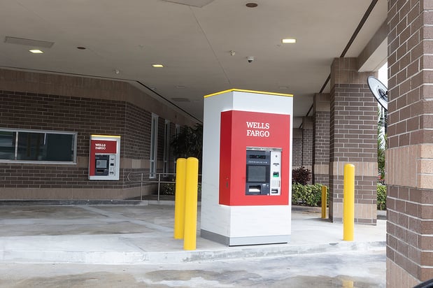 Images Wells Fargo Bank