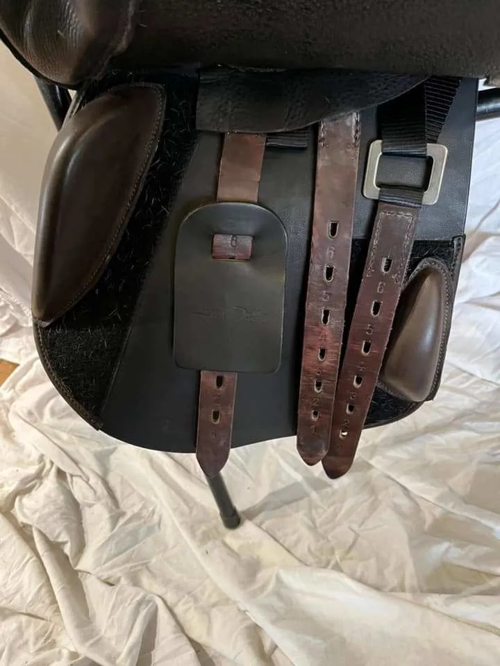 Images Mayfield Saddlery