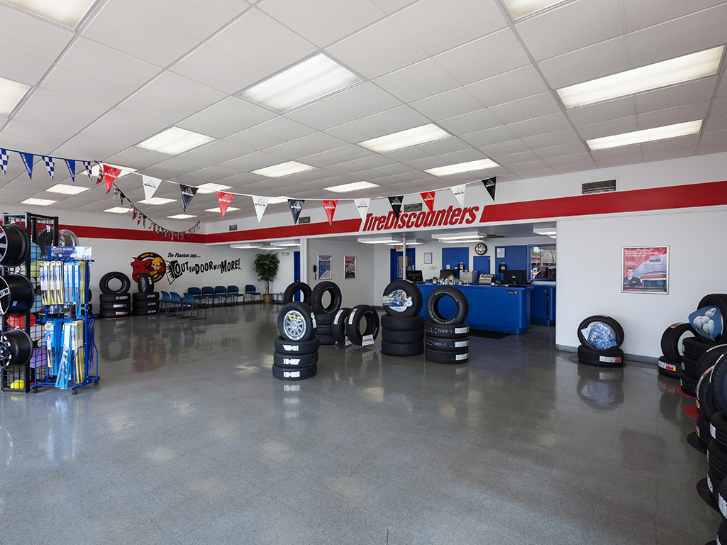 Tire Discounters on 8512 Winton Rd in Cincinnati