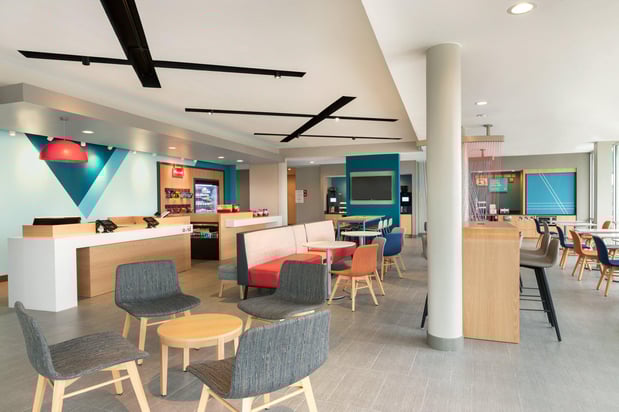 Images avid hotel Oklahoma City Airport by IHG