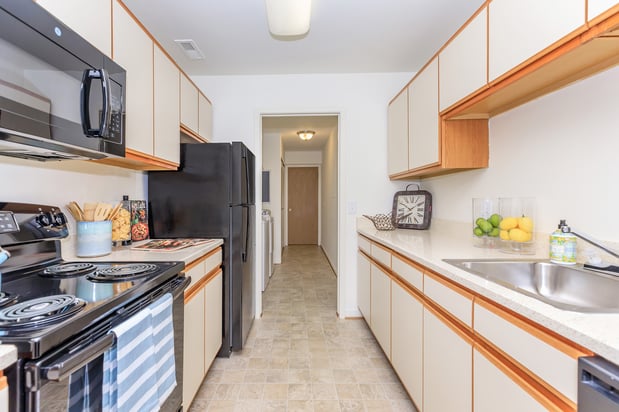 Images Manors at Knollwood