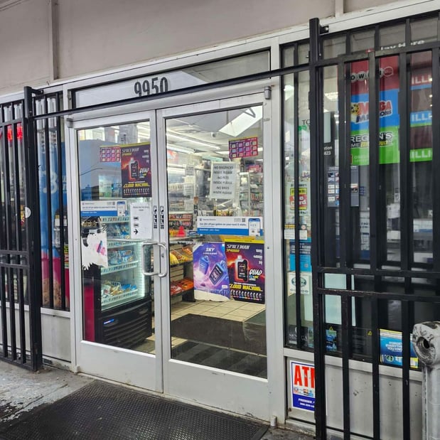 Images CoinFlip Bitcoin ATM - Chevron (Portland)