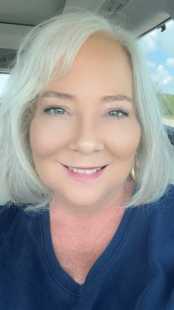 Images Karen Miller, Realtor