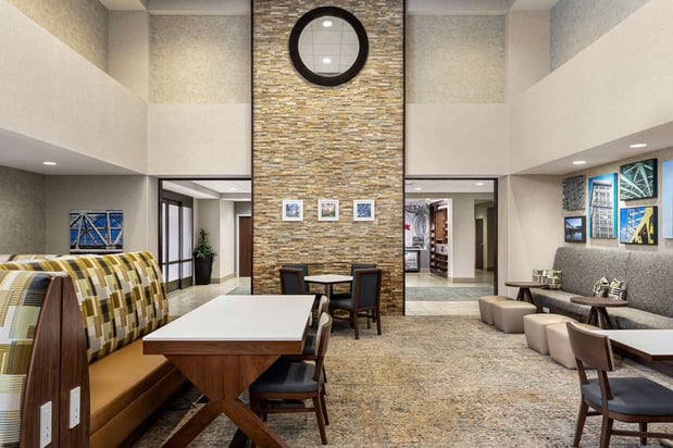 Images Hampton Inn & Suites Pittsburgh/Waterfront-West Homestead