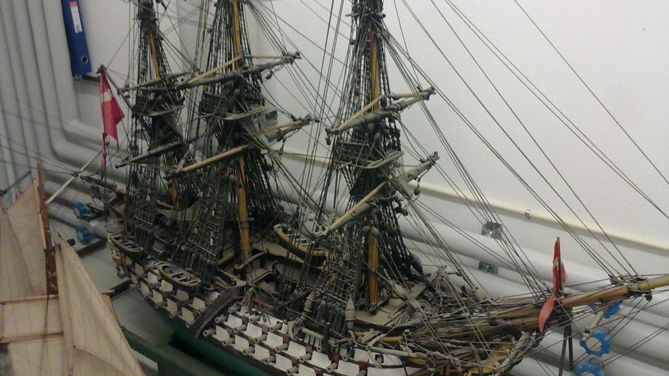 Images Hornbæk Kirke