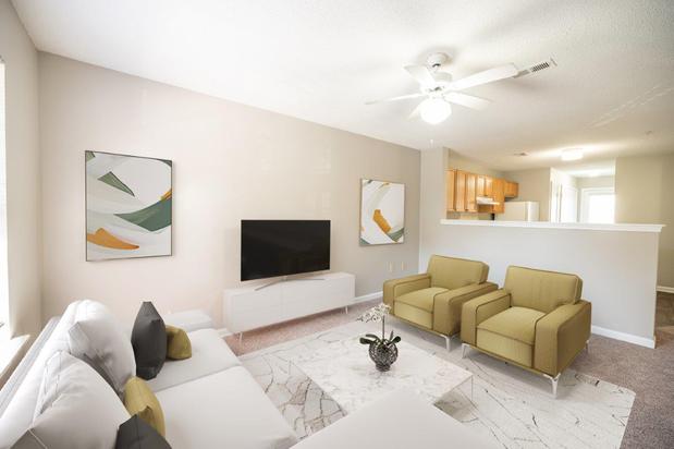 Images Parkway Station Apartment Homes