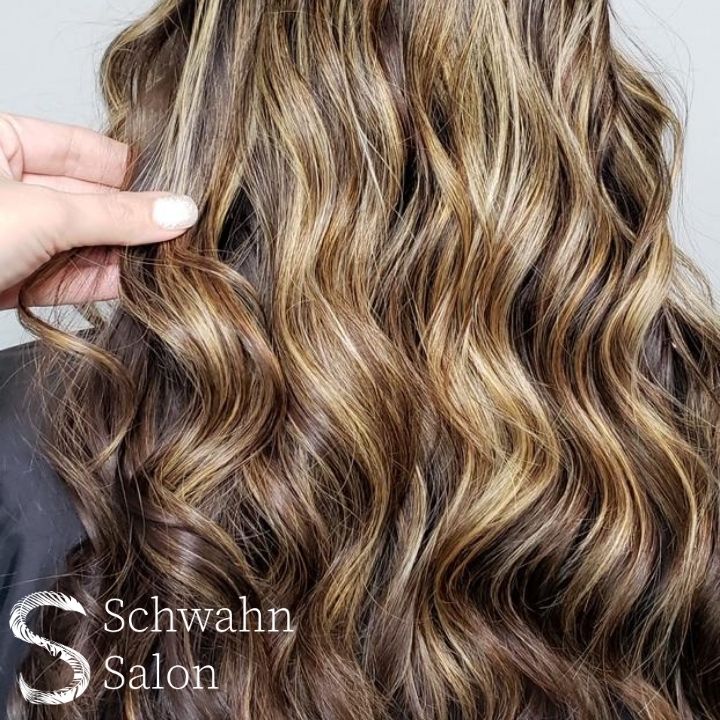 SCHWAHN SALON Photo