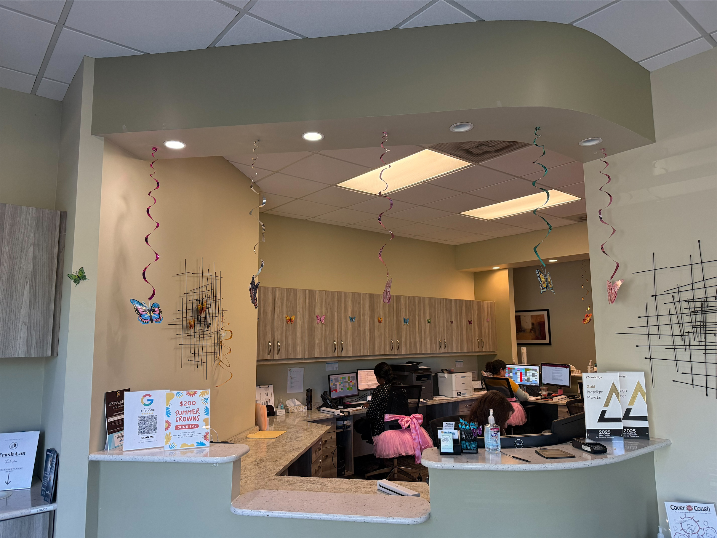 Reception, Neibauer Dental Care. 