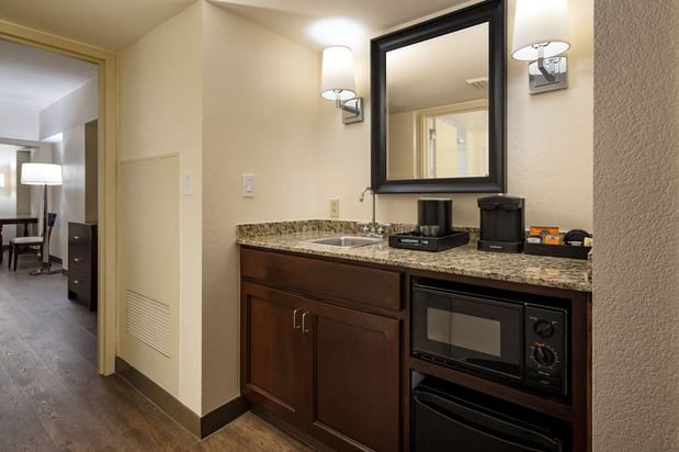 Images Embassy Suites by Hilton New Orleans