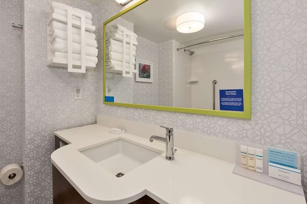Images Hampton Inn Traverse City