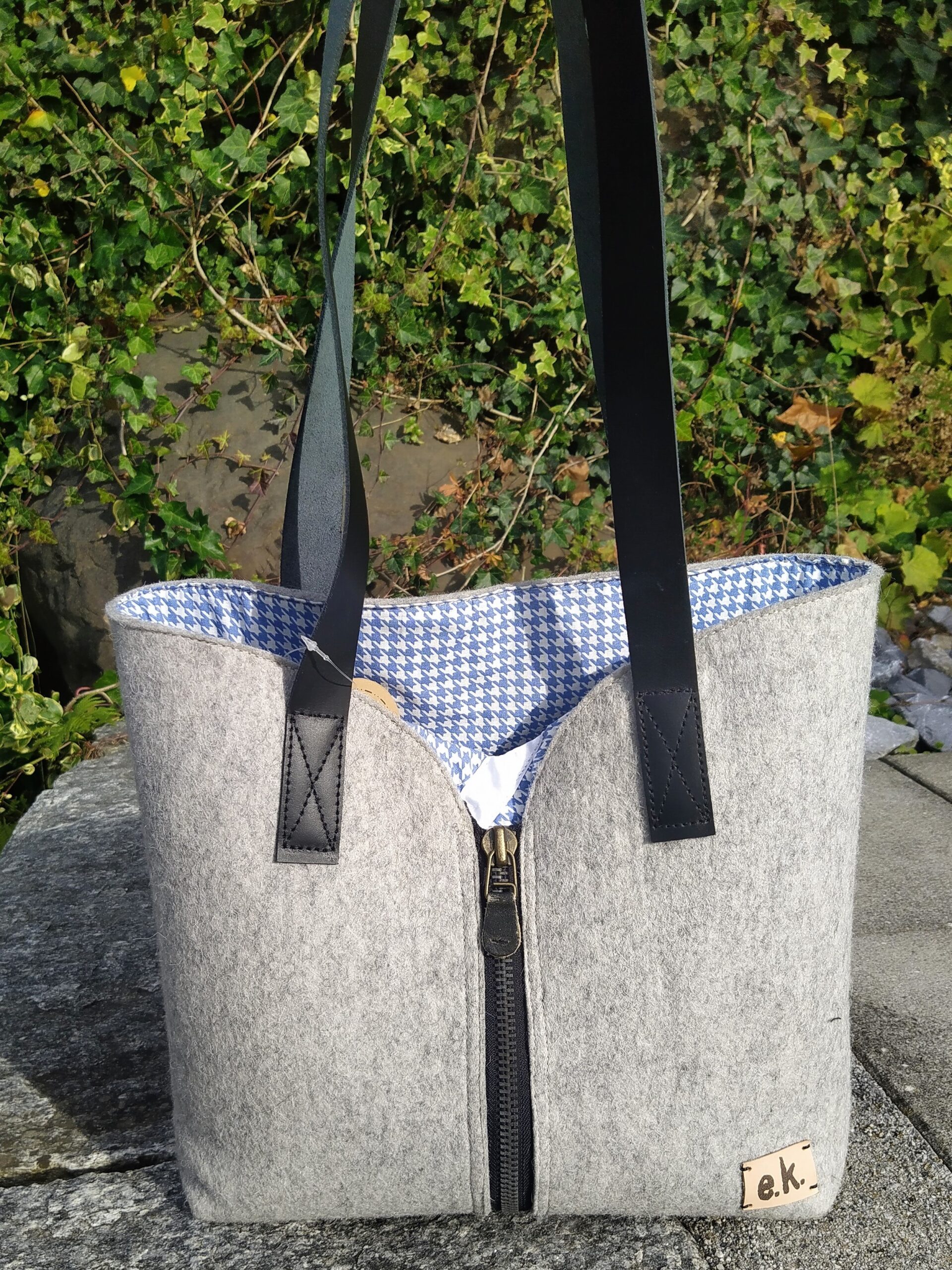 Bilder Leder & Kreativ Atelier Keller GmbH