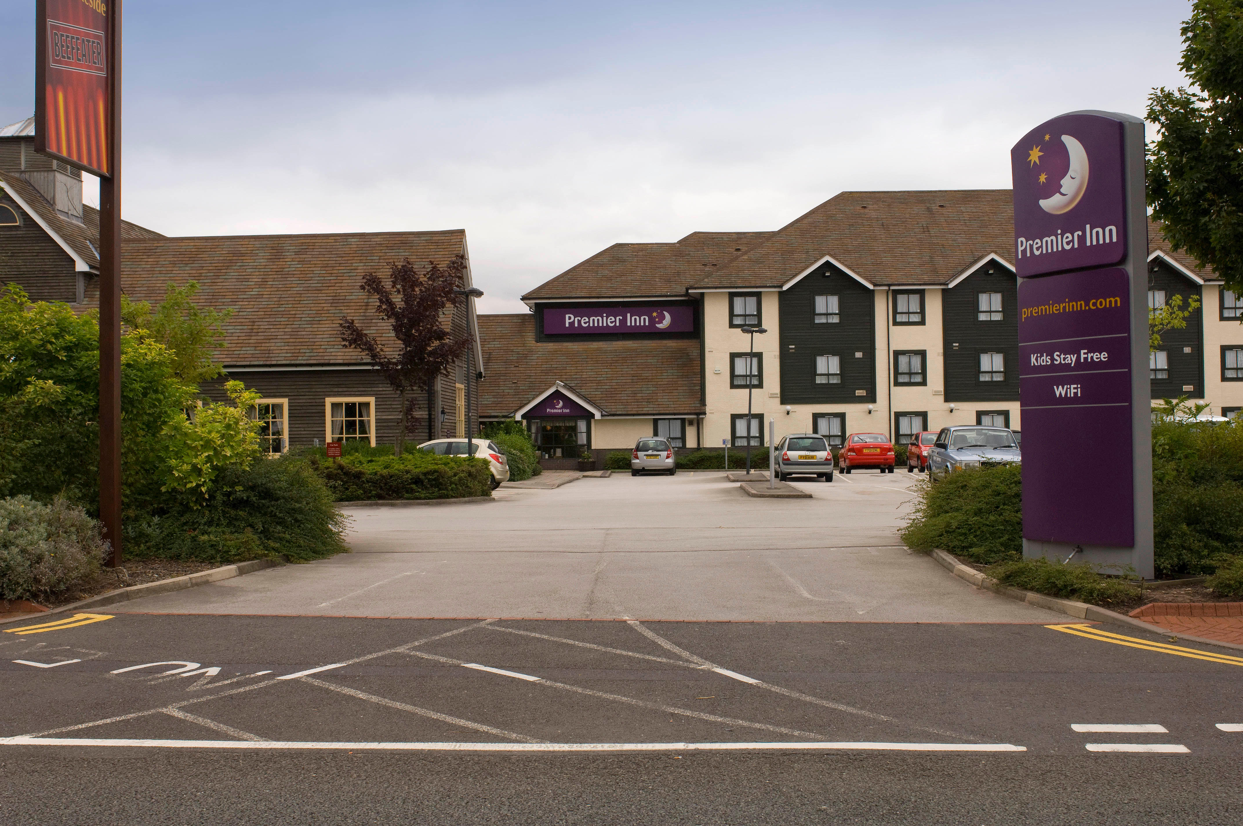 Images Premier Inn Doncaster (Lakeside) hotel
