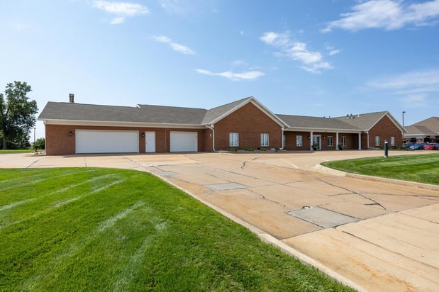 Images Murdoch Funeral Home & Cremation Services