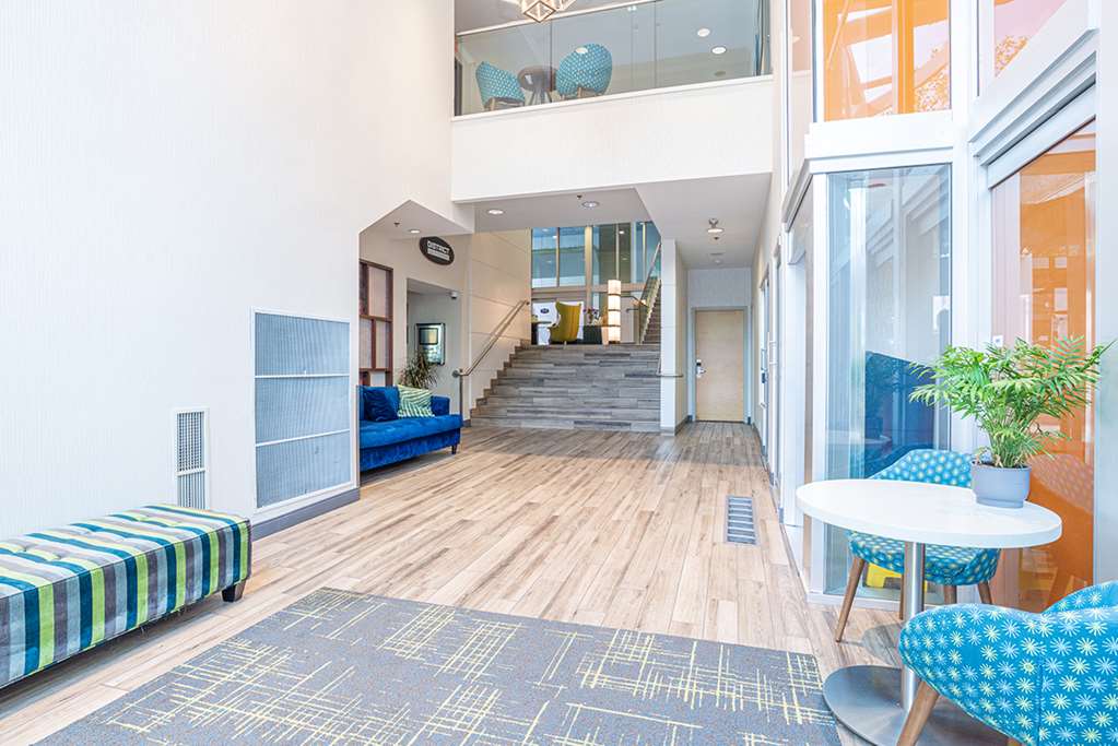 Images Hampton Inn & Suites by Hilton Vancouver-Downtown