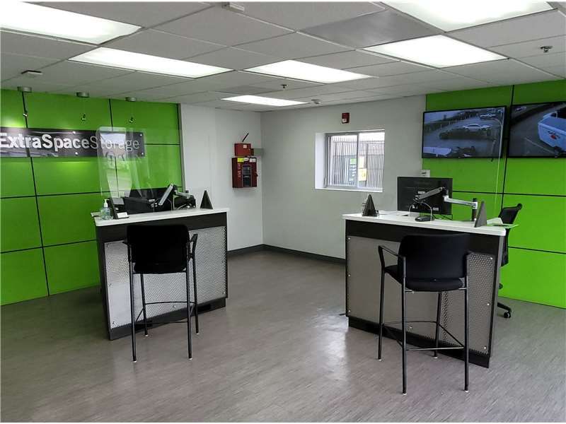 Office - Extra Space Storage at 6401 San Leandro St, Oakland, CA 94621