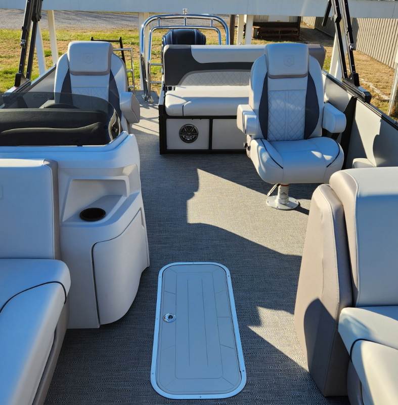 Images Happy Holiday Travel Inc