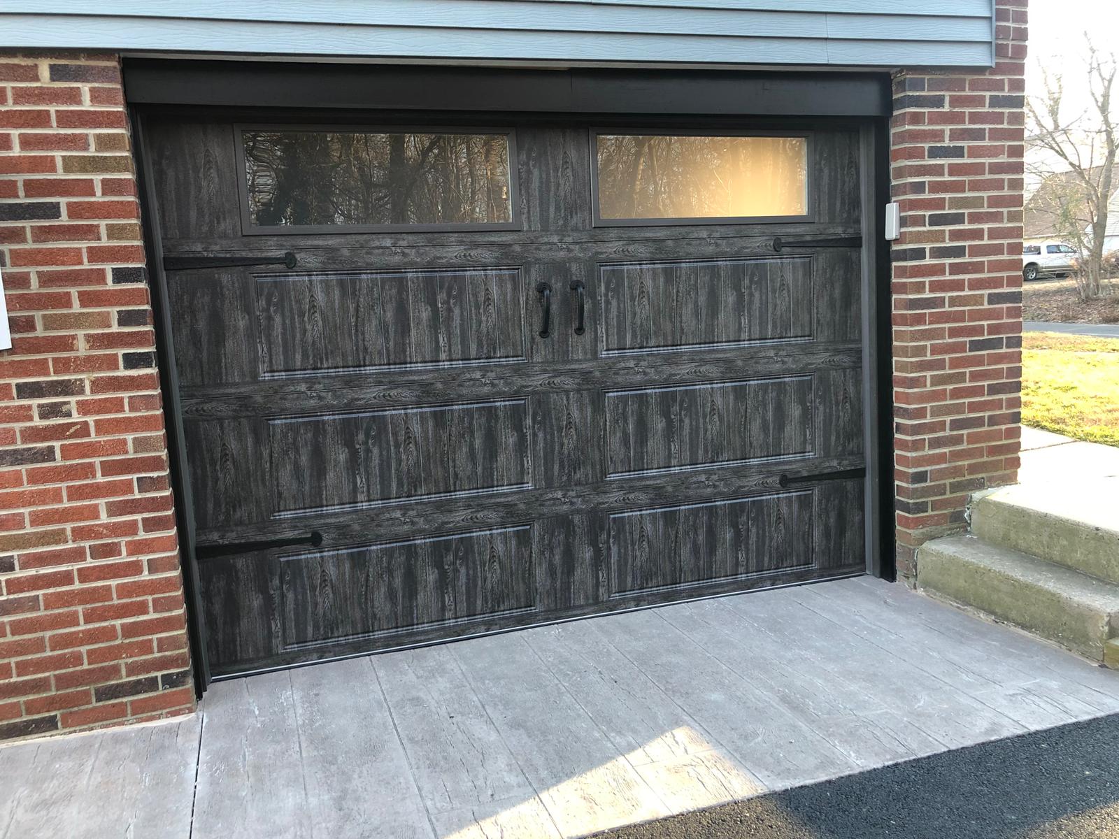Residential Single-Car Garage Door