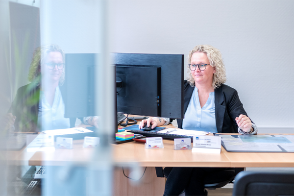 Bild 6 DBV Deutsche Beamtenversicherung Alexander Engelmann in Leer in Leer