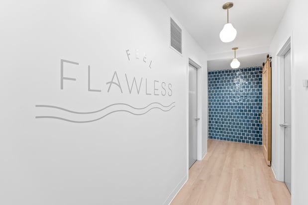 Images SUGARED + BRONZED (Carnegie Hill)