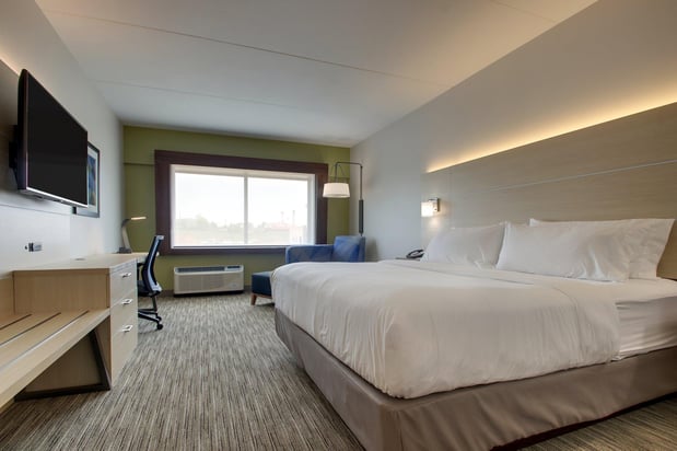 Images Holiday Inn Express & Suites Elizabethtown North by IHG