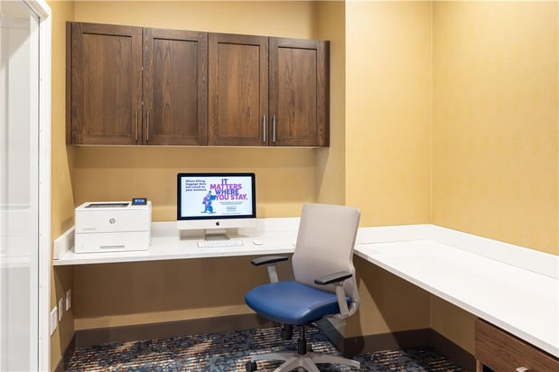 Images Hampton Inn & Suites Logan