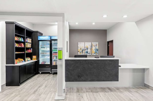 Images Best Western Palace Inn & Suites