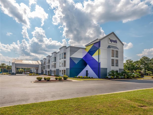 Images Spark by Hilton Florence North I-95, SC