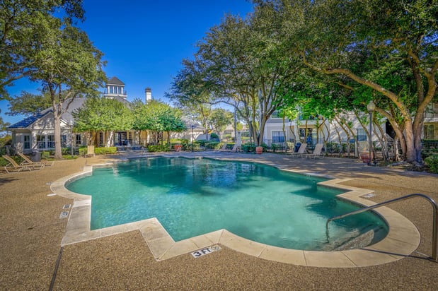 Images Saxony at Chase Oaks Apartments