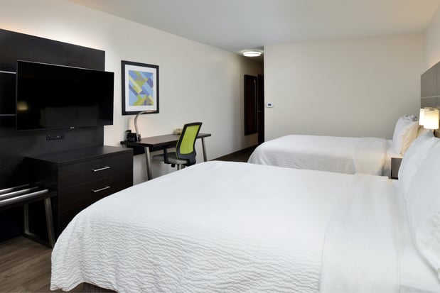 Images Holiday Inn Express & Suites Carthage by IHG