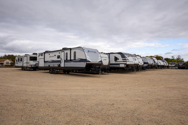 Images Blue Compass RV Kyle