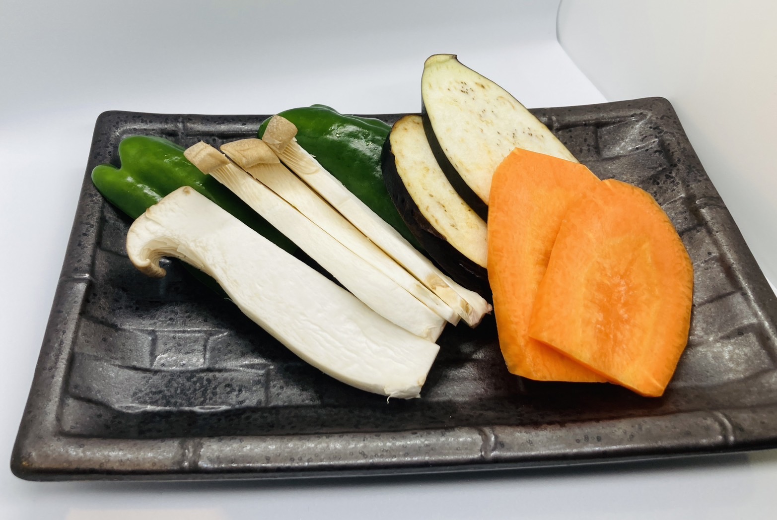 Images 炭火焼肉じゃけぇ 阪急伊丹店