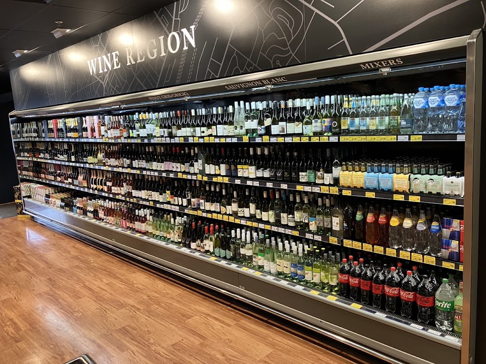 Images Liquorland Fairfield (Station Street)