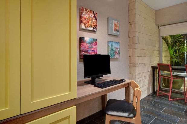 Images Home2 Suites by Hilton East Hanover